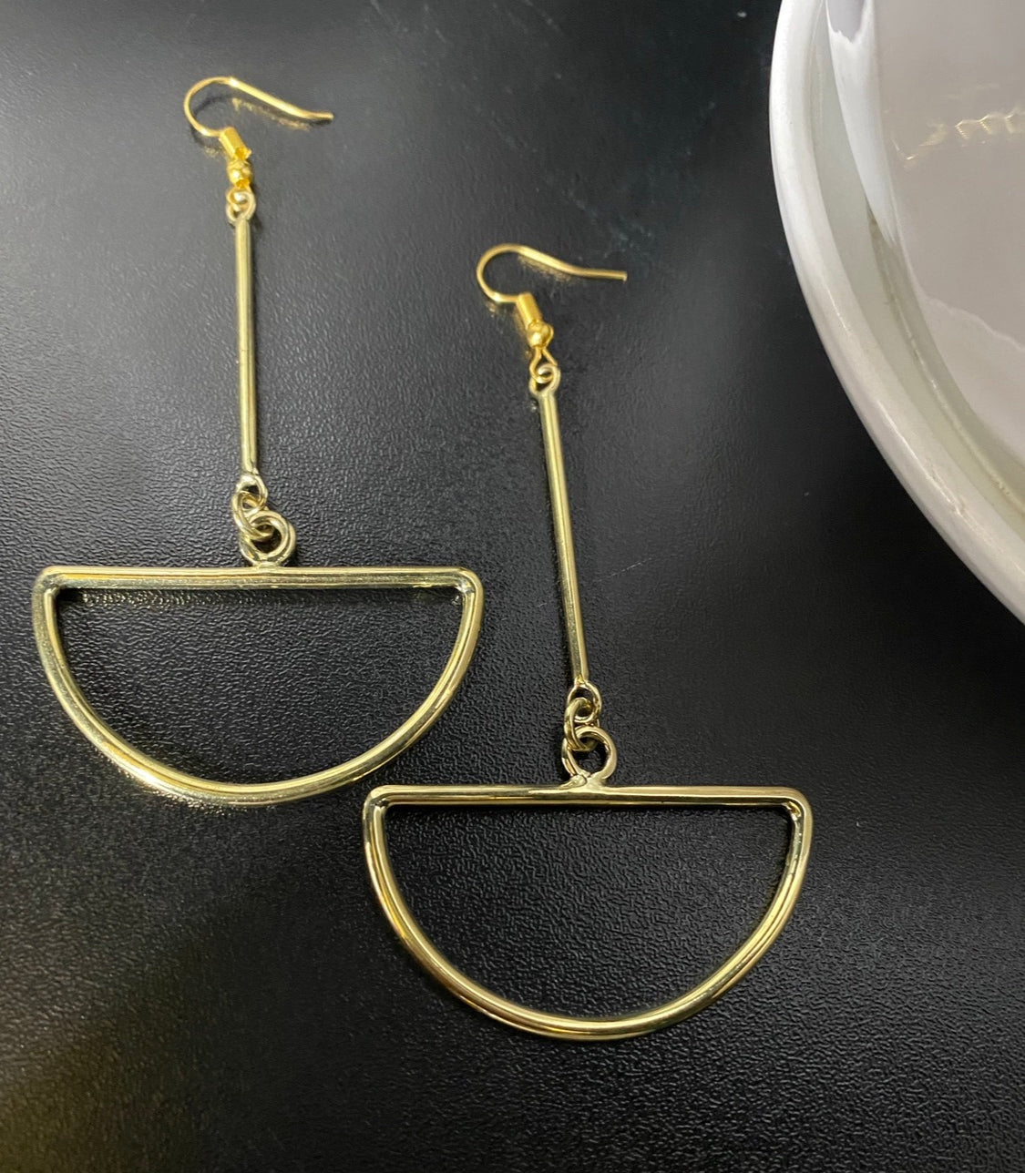 Ugeni Earrings