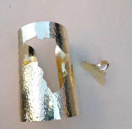 Africa Brass Plate Hand cuff