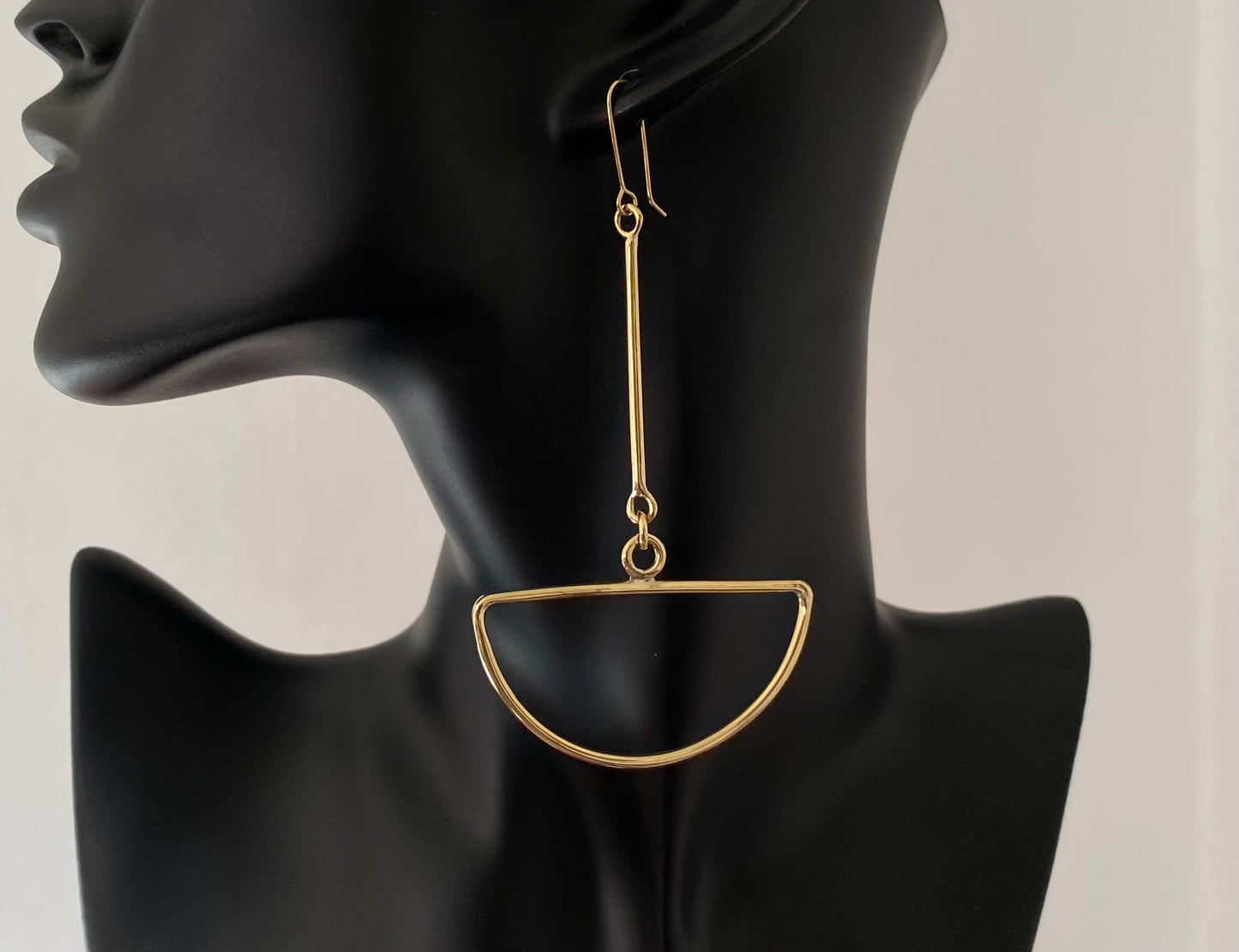 Ugeni Earrings