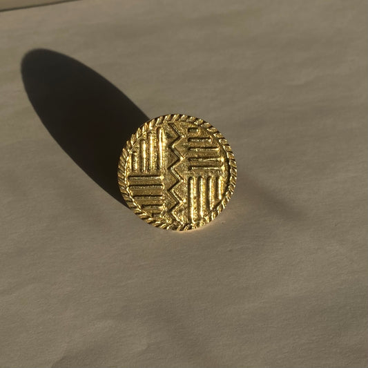 Lesuuda Ring